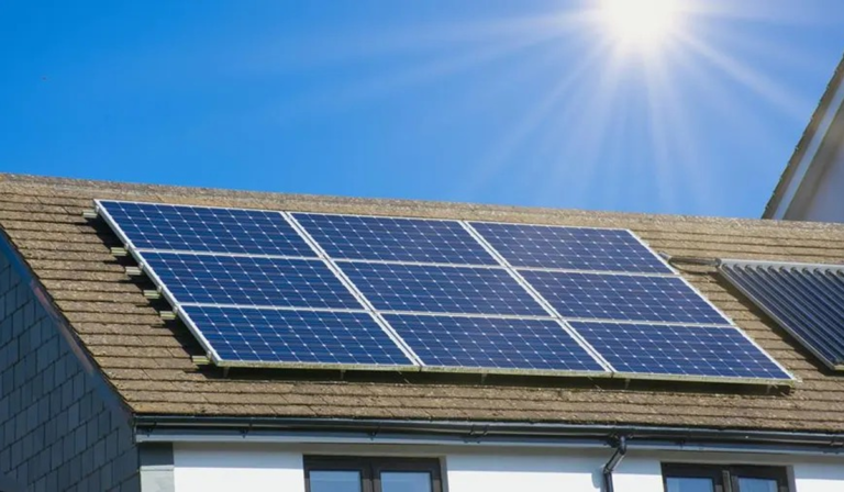 Maryam Nawaz Announces Interest-Free Loans for Solar Panels