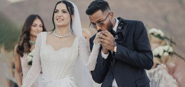 Hardik Pandya announces separation from his wife