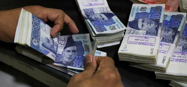 KPK Government Announces 25% Salary Increase for Employees