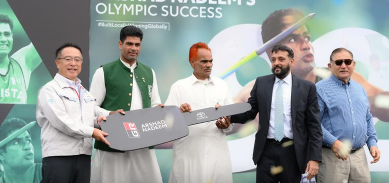 Toyota Gifts Fortuner GR-S to Arshad Nadeem