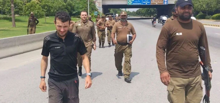 Three Suspects Arrested for Robbing German Tourist in Lahore
