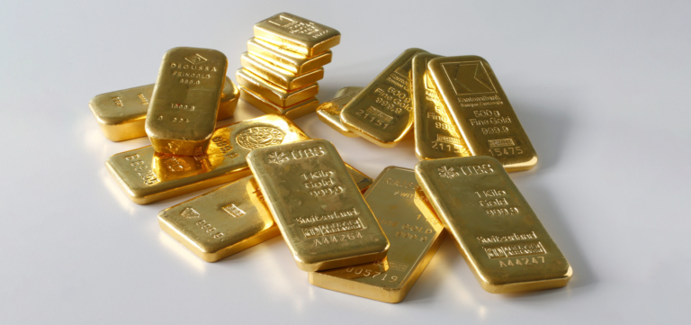 Gold Hits Record Highs in Global and Local Markets