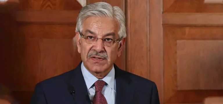 Khawaja Asif Threatened with ‘Knife Attack’ in London