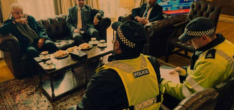 Khawaja Asif Reports Knife Threat During London Train Ride