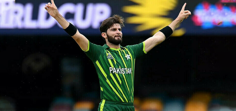Shaheen Afridi Regains Top Spot in ICC Bowler Rankings