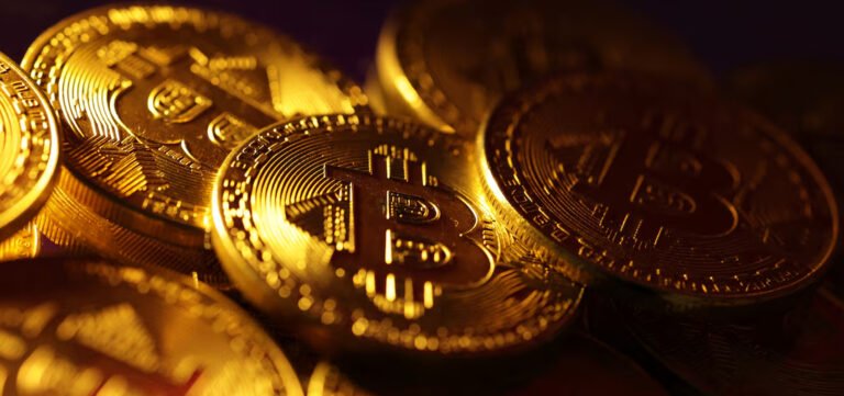 Bitcoin Crosses high