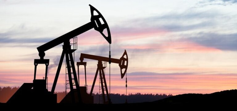 Saudi Arabia Speeds OPEC+ Output Increase to Regain Market Share