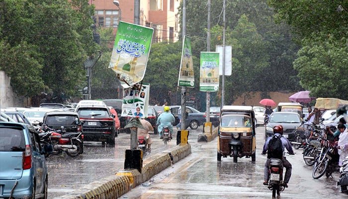 Karachi may see light rain today